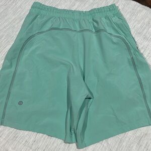 Lululemon men’s shorts size small